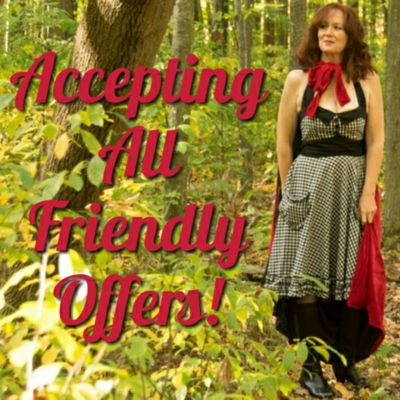 Coffee and Shopping! READ How I do Offers! @carolhazen - Picture 2 of 9